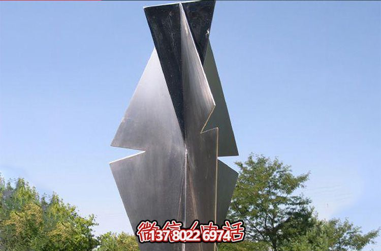 不銹鋼雕塑景觀，點綴學(xué)校、公園環(huán)境