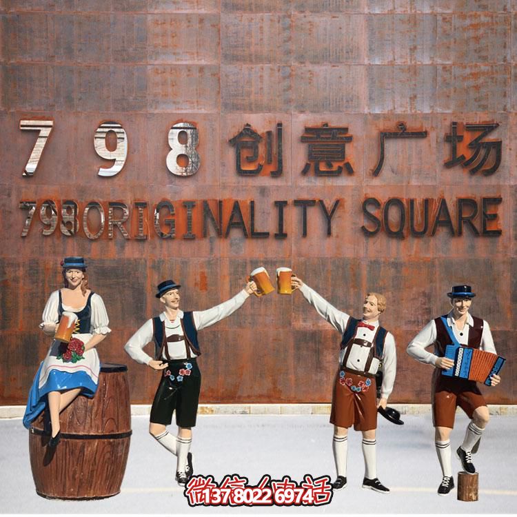玻璃鋼雕塑——點綴廣場景觀，塑造優(yōu)雅人物卡通