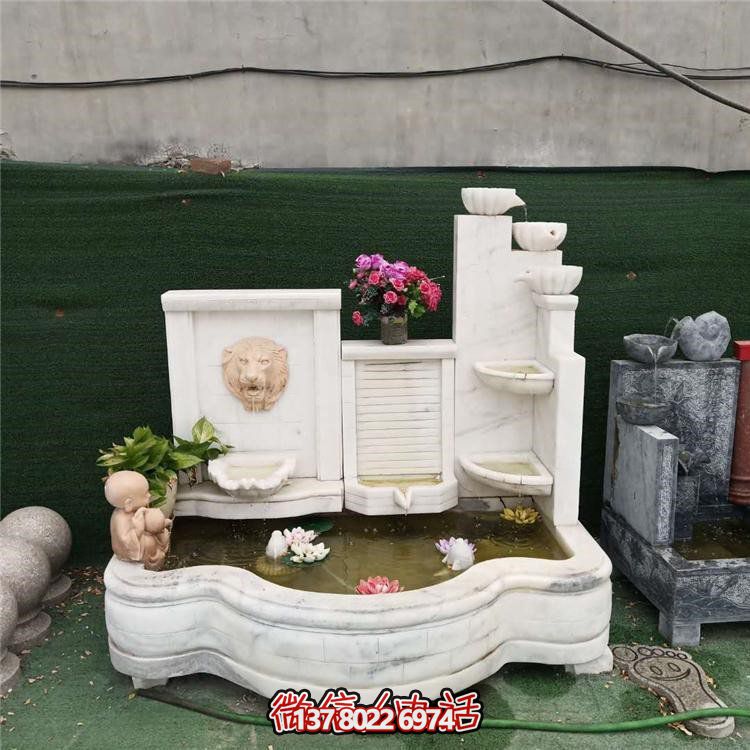 家居擺件，流水環(huán)繞庭院