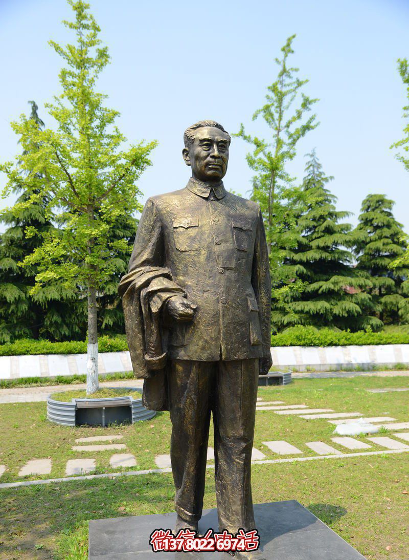 紀(jì)念周恩來偉人雕塑，緬懷歷史，見證輝煌
