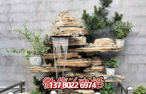 精致小型庭院，石假山流水雕塑擺放