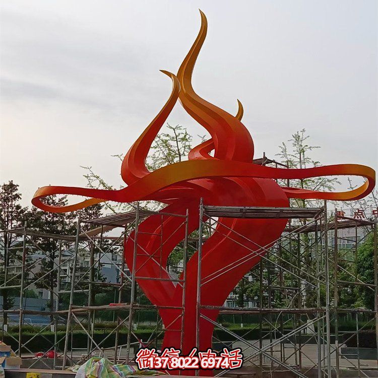 創(chuàng)意景觀不銹鋼雕塑擺件，點(diǎn)亮小區(qū)別墅美景