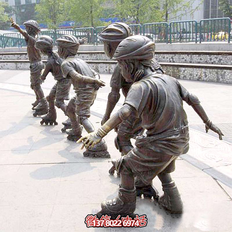 魔力旱冰滑板，讓小孩在廣場(chǎng)體驗(yàn)健康運(yùn)動(dòng)