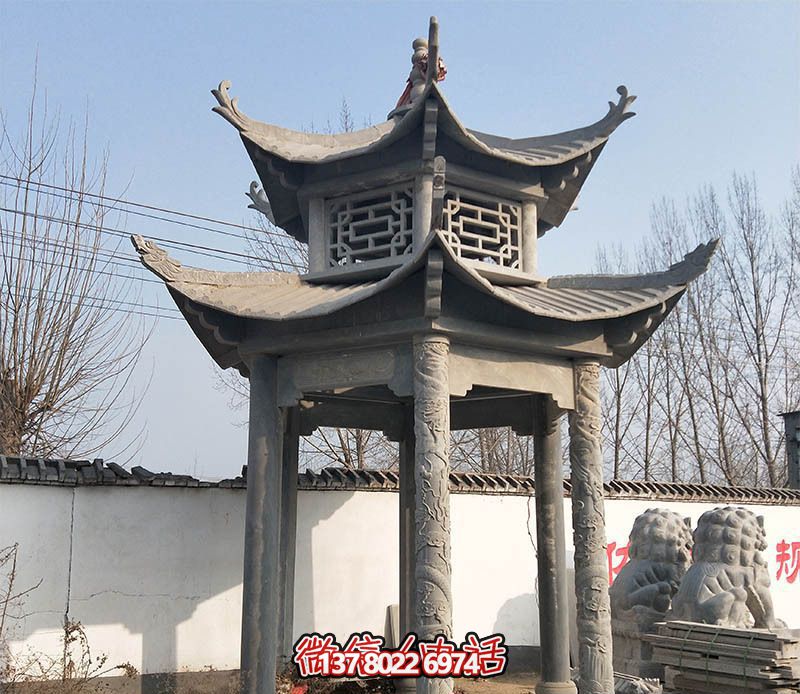 古樸雅致的仿古涼亭，讓你走進歷史悠久的古寺廟