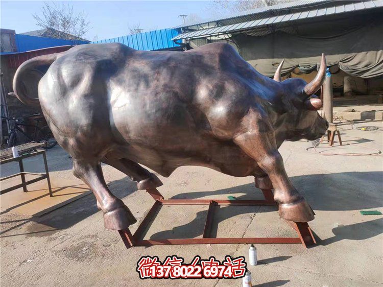 大型銅牛景觀雕塑，招財(cái)擺件