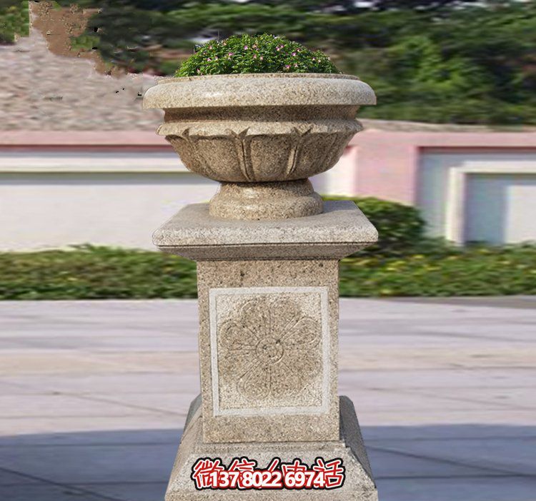 精美石雕花缽，添彰歐式庭院裝飾