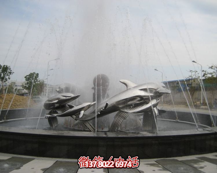 不銹鋼海豚雕塑，裝飾現(xiàn)代廣場的水景