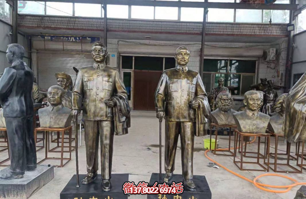 仿銅玻璃鋼孫中山雕塑，點(diǎn)亮校園景區(qū)