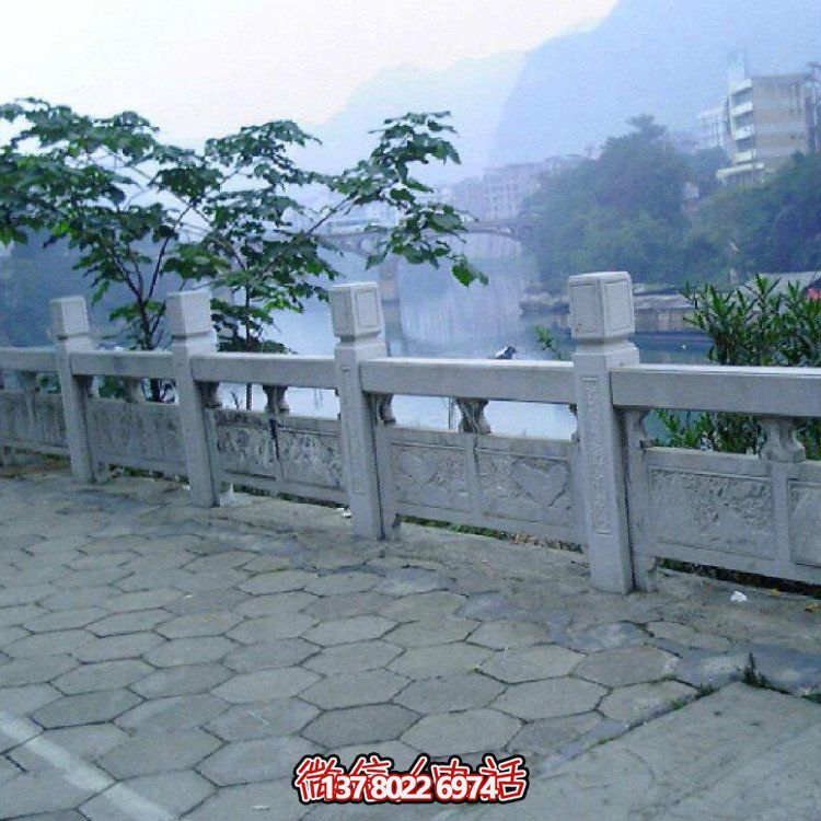 品質(zhì)精良的大理石欄桿、欄板及雕塑，締造美麗景觀
