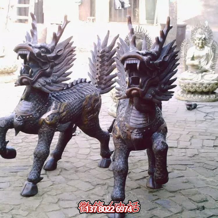 不銹鋼雕塑——精美的麒麟，奔跑、吼叫的象征