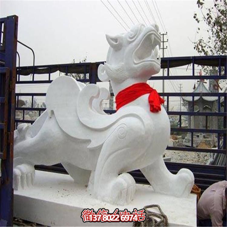 大理石石雕麒麟，古典庭院裝飾精美大型雕塑