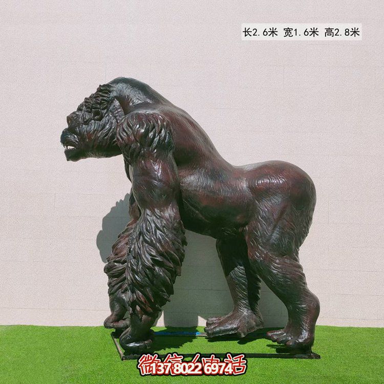 玻璃鋼仿真大猩猩動(dòng)物雕塑，點(diǎn)綴游樂(lè)園游樂(lè)擺放