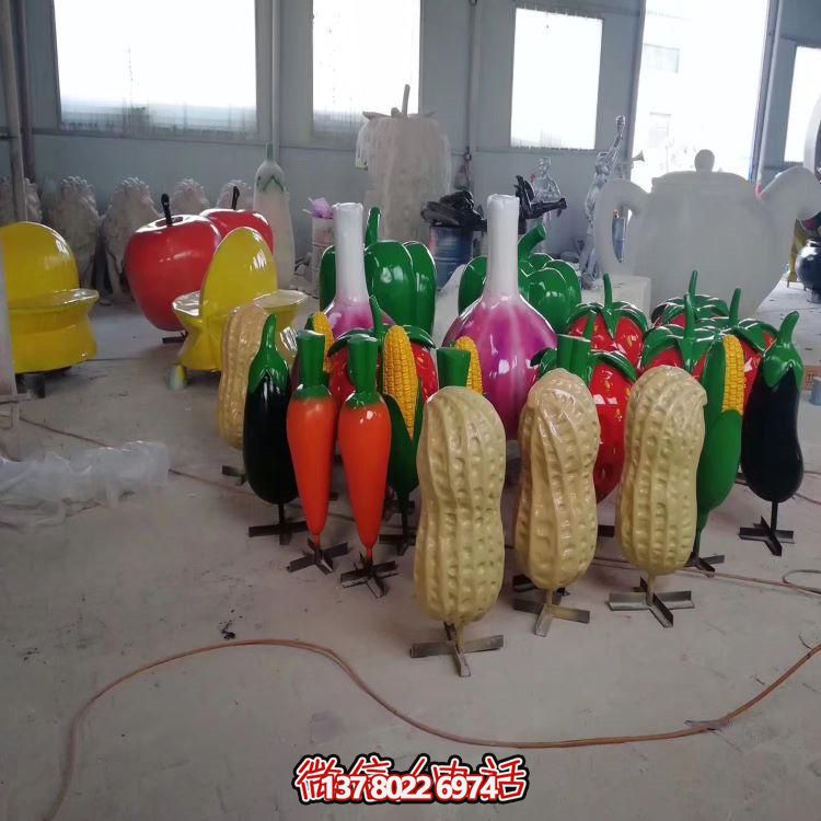 高品質玻璃鋼雕塑，為您的園林景觀提供新鮮水果蔬菜